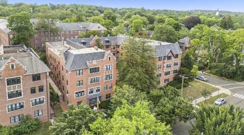 106 Livingston Street, New Haven, CT 06511