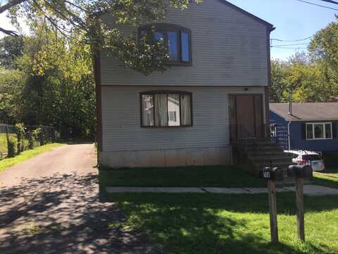 50 Matthew Road, Branford, CT 06405