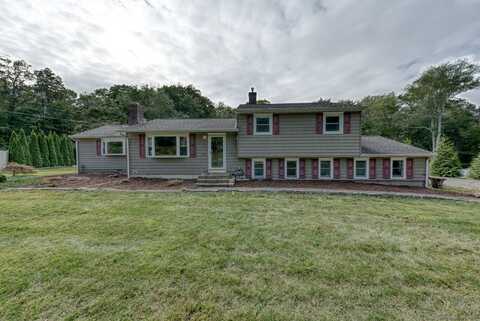 671 Elm Street, Monroe, CT 06468