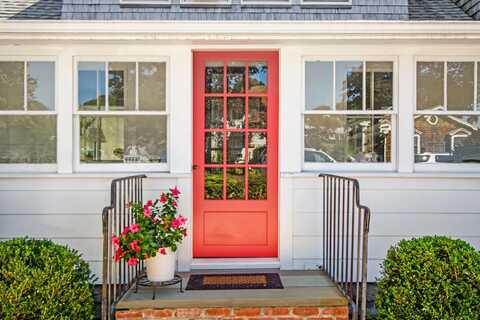 26 Avery Street, Stonington, CT 06355