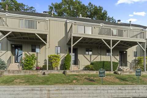169 Watch Hill Road, Branford, CT 06405