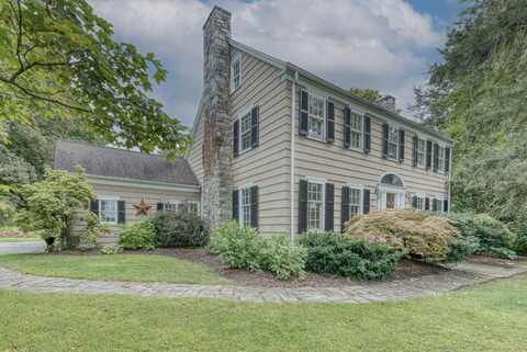 636 East Main Street, Torrington, CT 06790
