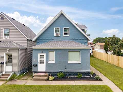 1123 104th Ave W, Duluth, MN 55805