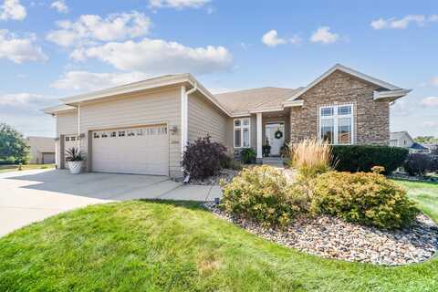 3505 NW Singing Hill Circle, Ankeny, IA 50023