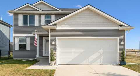 3525 NE Winding Trail Drive, Ankeny, IA 50021