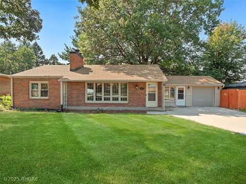 5410 SW 20th Street, Des Moines, IA 50315