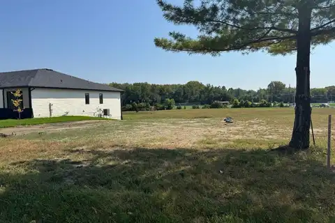 6605 River Bend Drive, Johnston, IA 50131