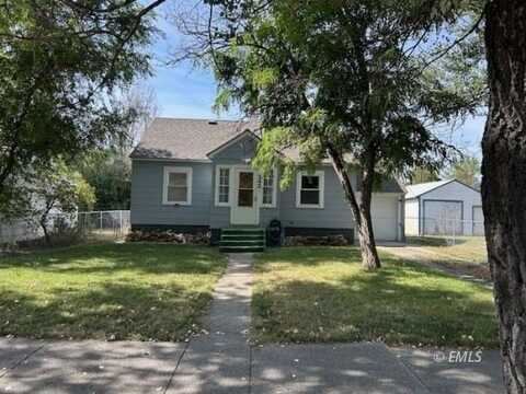 242 N 11th Ave, Forsyth, MT 59327