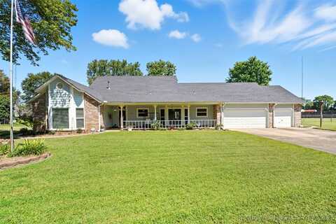 25621 Spring Creek Drive, Broken Arrow, OK 74014
