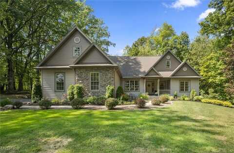 9250 Trish Lane, Chardon, OH 44024