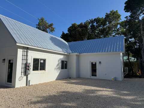 101 Indian Mound Trail, Plantation Key, FL 33070