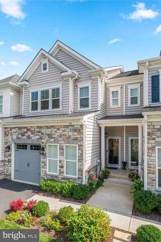 505 TROTTERS COURT, NEWTOWN SQUARE, PA 19073