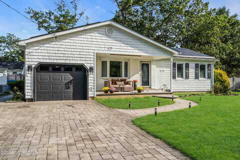 117 Inlet Avenue, Manahawkin, NJ 08050