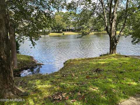 1028B Shetland Drive, Lakewood, NJ 08701