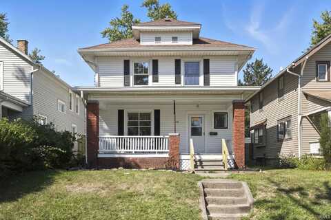 3218 Hoagland Avenue, Fort Wayne, IN 46807