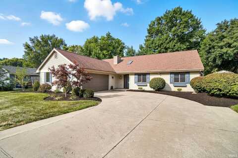1021 Pinehurst Drive, Fort Wayne, IN 46815
