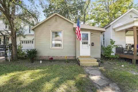 906 E Fort Wayne Street, Warsaw, IN 46580
