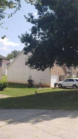 9498 Creekside Road, Jonesboro, GA 30236