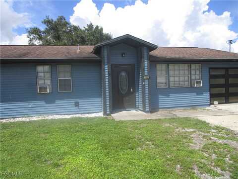 3302 26th Street W, Lehigh Acres, FL 33971