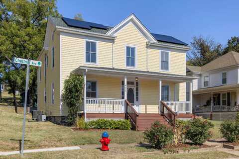 477 CHESTNUT AVE, WAYNESBORO, VA 22980