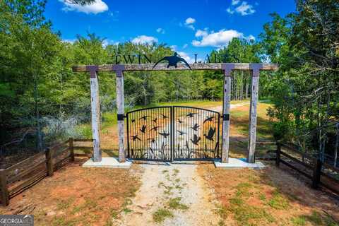 2688 Calhoun Falls, Elberton, GA 30635