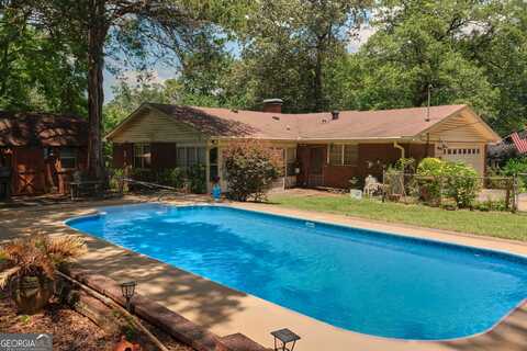 313 Johnston, Thomaston, GA 30286