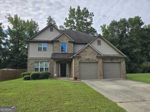 3907 Dunaire, Stone Mountain, GA 30083