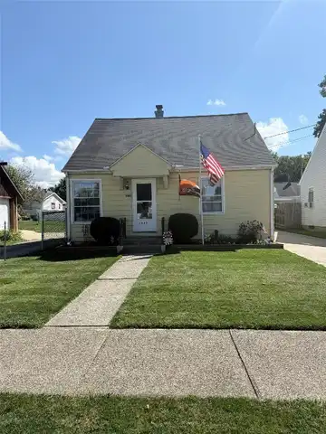 2635 LINWOOD Avenue, Erie, PA 16510