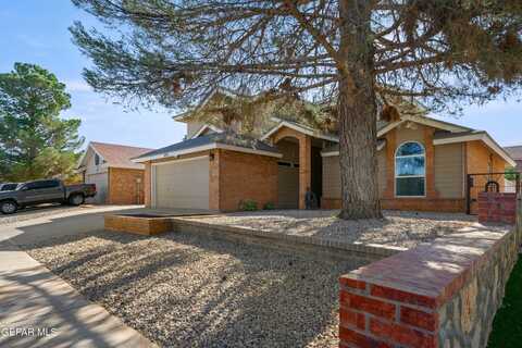 1472 Gene Torres Drive, El Paso, TX 79936