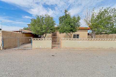 227 NW G Avenue, Fabens, TX 79838