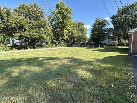 303 E Jefferson St, La Grange, KY 40031