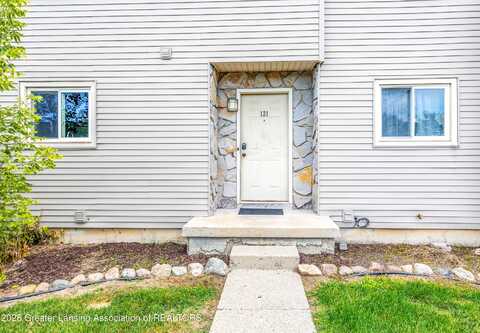 907 Registry Drive unit: 121, Grand Ledge, MI 48837