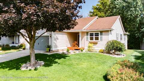280 Winding River Drive, Williamston, MI 48895