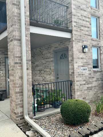 1368 Lehman Drive, Crown Point, IN 46307