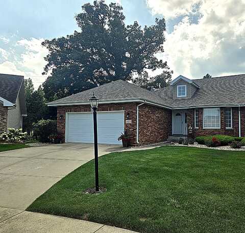 10888 Wachter Court, Saint John, IN 46373