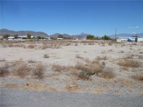 4480 W Retread Road, Pahrump, NV 89048