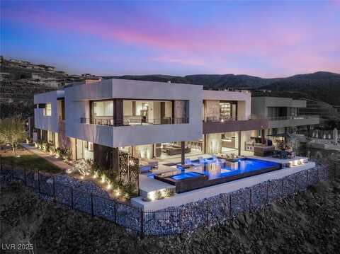 805 Magnum Cliff Court, Henderson, NV 89012