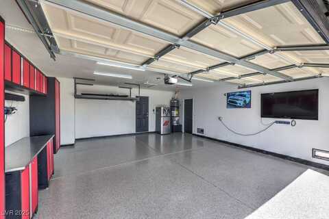 4006 Clove Tree Court, North Las Vegas, NV 89031