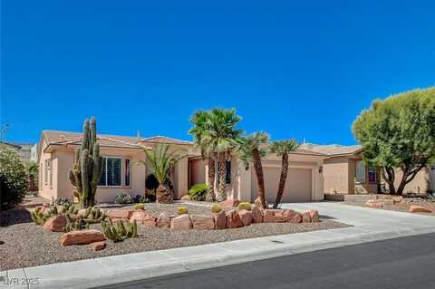 5117 Vincitor Street, Las Vegas, NV 89135