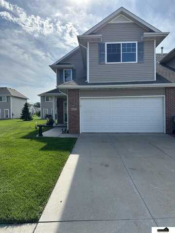 6037 Glenbrook Lane, Lincoln, NE 68512