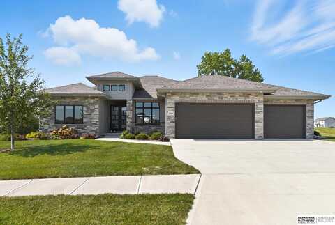 20655 Laurel Avenue, Elkhorn, NE 68022