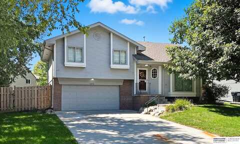 6916 S 154 Street, Omaha, NE 68138