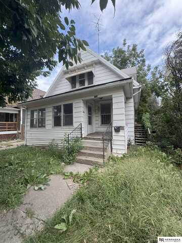 716 S 18th Street, Lincoln, NE 68510