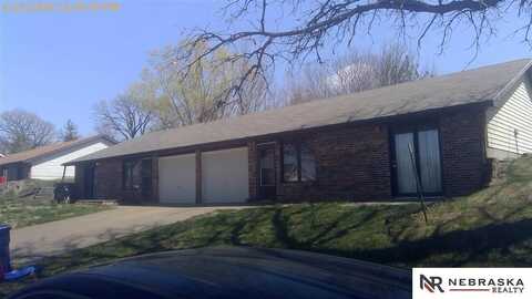 606 & 610 Maple Street, Louisville, NE 68037