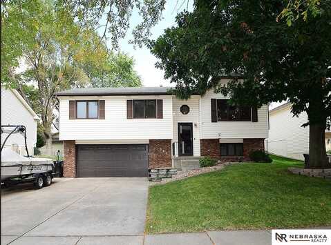 610 W Cuming Street, Lincoln, NE 68521