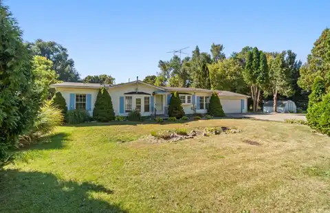 1110 N Elm Ave Avenue, Jackson, MI 49202
