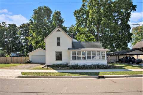 518 E Linden Street, Hartford, MI 49057
