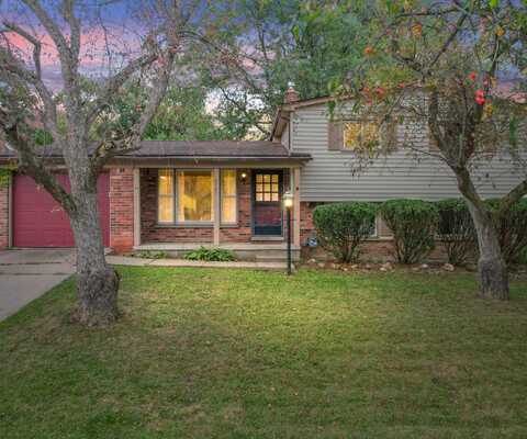 2707 Brandywine Drive, Ann Arbor, MI 48104