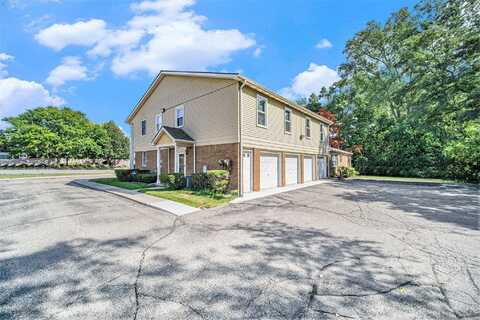 38247 Carolon Boulevard, Westland, MI 48185