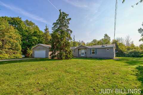 2499 64th Street Street, Fennville, MI 49408